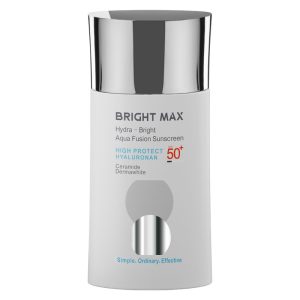 کرم ضدآفتاب بدون رنگ برایت مکس، SPF50، مدل آکوا فیوژن، مناسب انواع پوست و حجم 50 میلیلیتر، فاقد چربی، محافظت کننده در برابر اشعه UVA ،UVB، ضد چروک و لک، روشن کننده، مرطوب کننده، با ماندگاری 2 ساعته