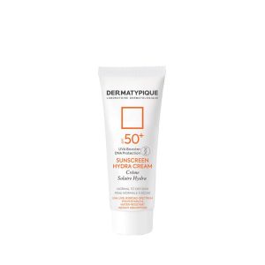 کرم ضد آفتاب بدون رنگ درماتیپیک، SPF50، مدل Hydra، مناسب پوست معمولی و خشک و حجم 50 میلی‌لیتر، محافظت کننده در برابر اشعه UVA، UVB و IR، ضد آب، مرطوب کننده، جذب سریع، با ماندگاری 2 ساعته